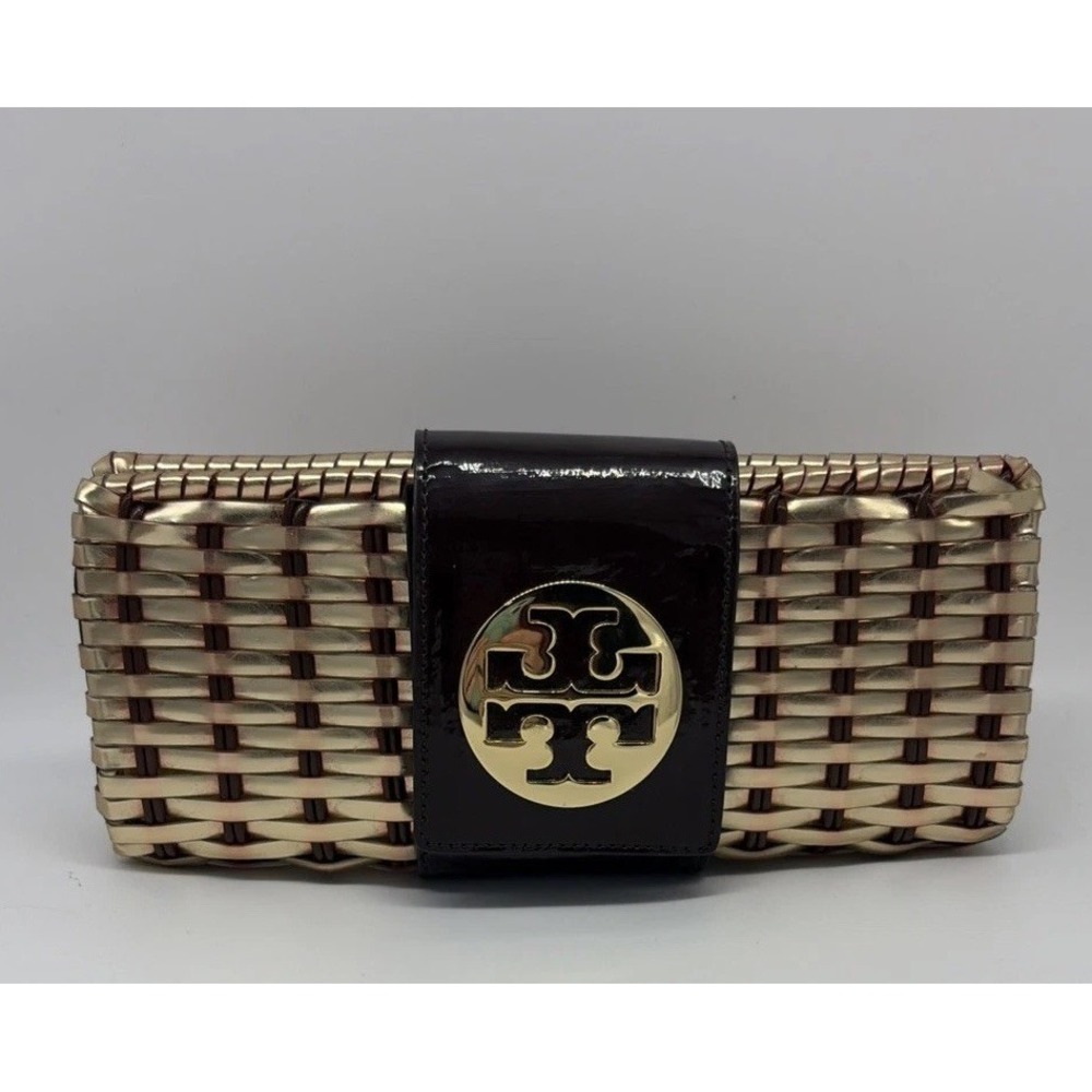 Tory Burch Gold Woven Straw Clutch Logo Brown Patent Leather Accents Boho Chic